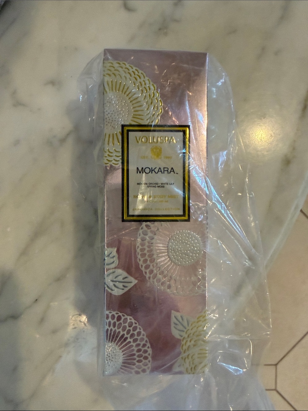 Voluspa Mokara never opened room spray
